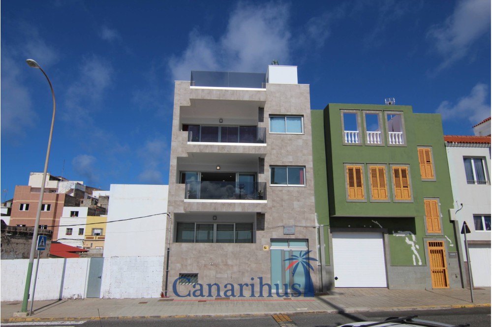 285 Las Coloradas Fachada